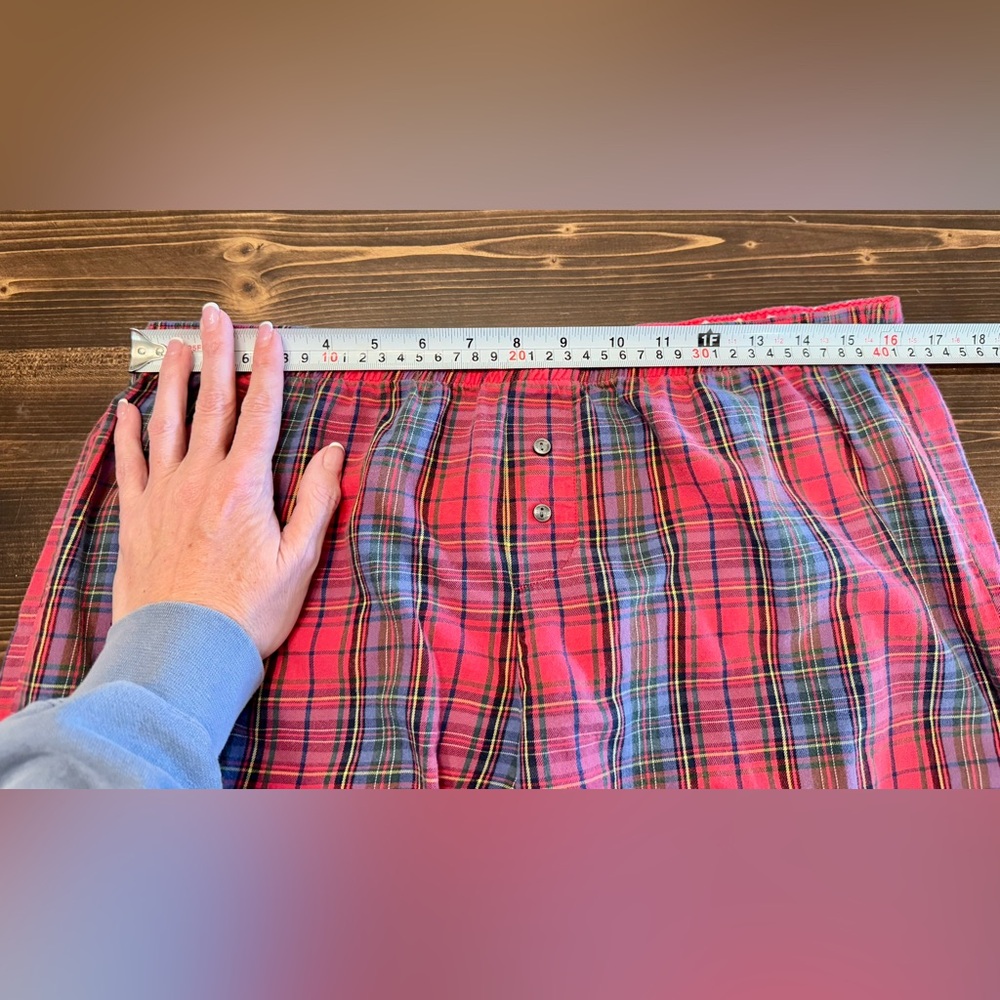 Victoria's Secret Women’s Plaid Pajama Set with Polka Dot Trim Size L - Picture 7 of 7